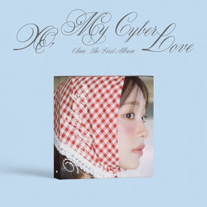 CHUU (츄) 1st Album - [XO, My Cyberlove] (Love Ver. +EXCLUSIVE PHOTOCARD) - EVE PINK K-POP