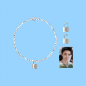 [PRE-ORDER] STRAY KIDS DOMINATE CELEBRATE MD - [NECKLACE by Hyunjin]