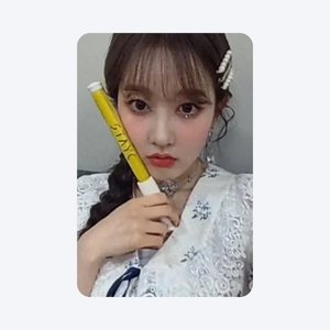 STAYC (스테이씨) - [WE NEED LOVE] : OFFICIAL PHOTOCARD (APPLE MUSIC POB)