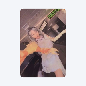 XG (엑스지) - [AWE] : OFFICIAL PHOTOCARD (WITHMUU)