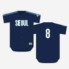 [PRE-ORDER] STRAY KIDS SKZOO Everywhere All Around The World - [BASEBALL JERSEY SEOUL Ver.] - EVE PINK K-POP