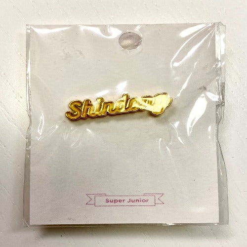 SUPER JUNIOR (슈퍼주니어) - OFFICIAL NAME PIN BADGE