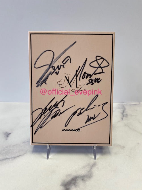 [AUTOGRAPHED CD] MAMAMOO (마마무) 11TH MINI ALBUM - [WAW] (ONLINE ONLY)