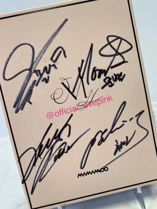 [AUTOGRAPHED CD] MAMAMOO (마마무) 11TH MINI ALBUM - [WAW] (ONLINE ONLY)