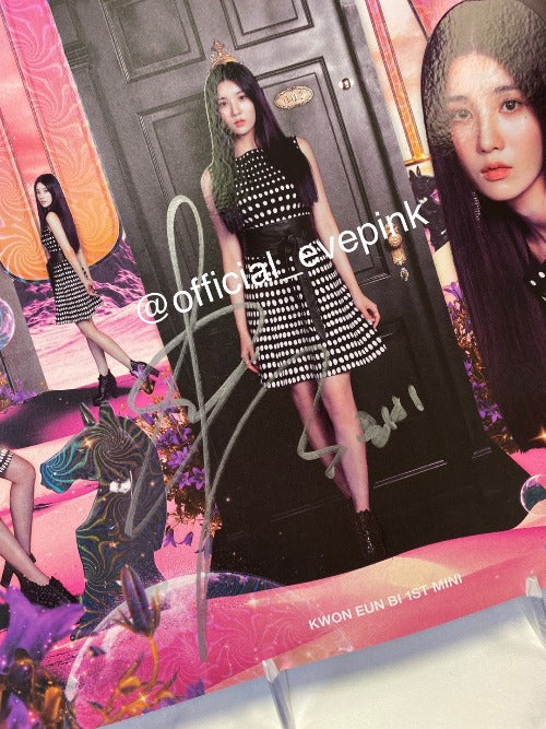 [AUTOGRAPHED CD] KWON EUN BI (권은비) 1ST MINI ALBUM - [OPEN] (ONLINE ONLY)