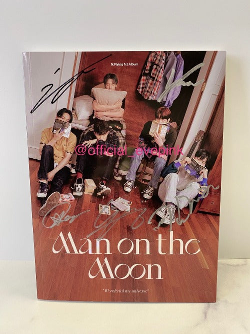 [AUTOGRAPHED CD] N.Flying (엔플라잉) 1ST ALBUM - [Man on the Moon] (ONLINE ONLY)