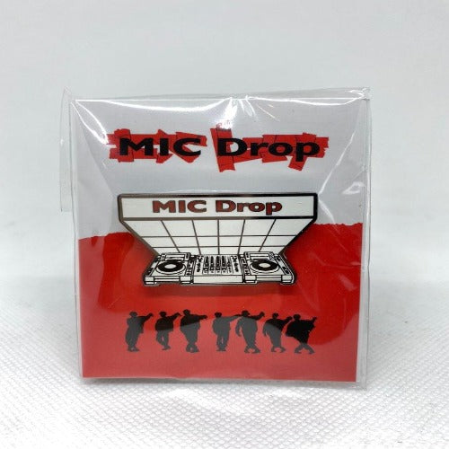 BTS (방탄소년단) - [POP-UP SEOUL] 'MIC DROP' BADGE