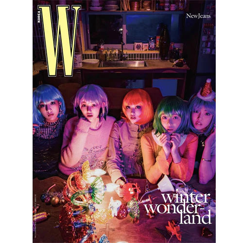 W KOREA - DEC 2022 [COVER : NEWJEANS]